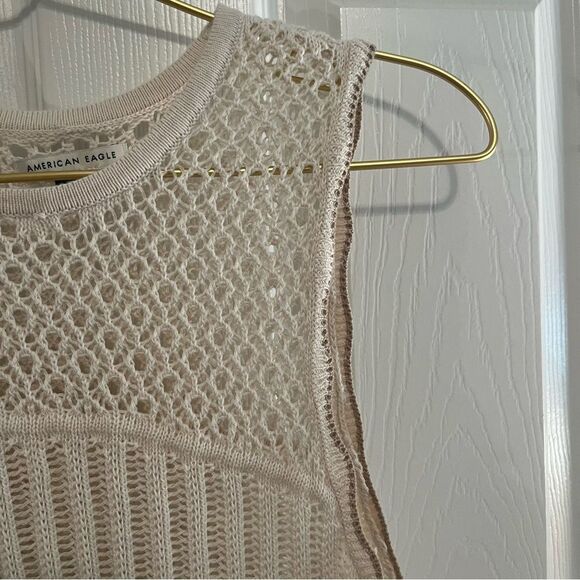 American Eagle Cream Crochet Lace Intimate Top - Picture 5 of 8